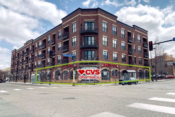 CVS Pharmacy : 2001 Nicollet Ave, Minneapolis, MN 55404